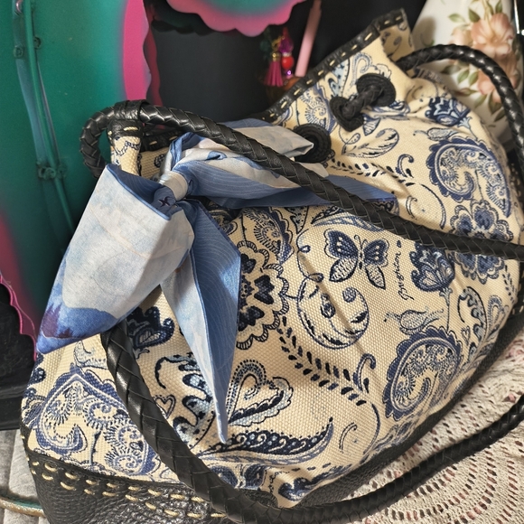 Brighton Bucket Tote Canvas Floral Blue and Black Women's Bag Denim Interior - Picture 10 of 10